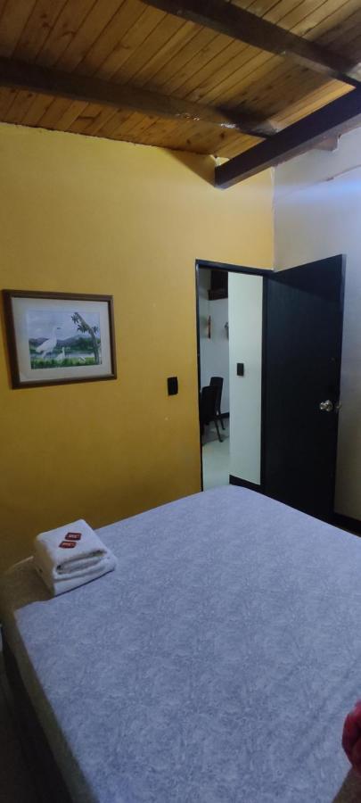 Hostal La Casona *